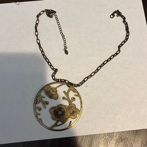 Women necklace